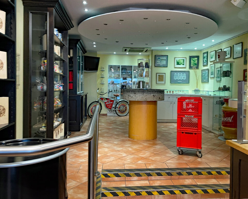 Blick ins Senfmuseum